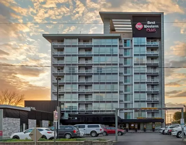 Best Western Plus Gatineau-Ottawa Downtown