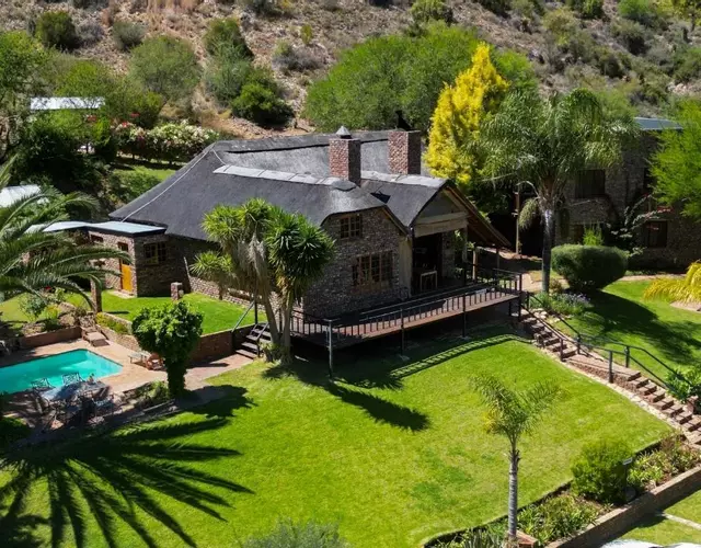 Stonebreaker Country Lodge