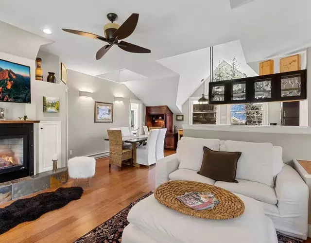 Peaceful Home-Like Condo - Spacious, Private Deck, Fireplace condo