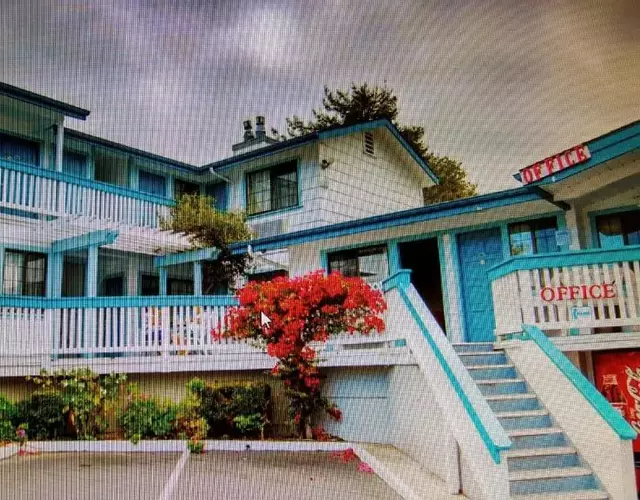 Arbor Inn Monterey