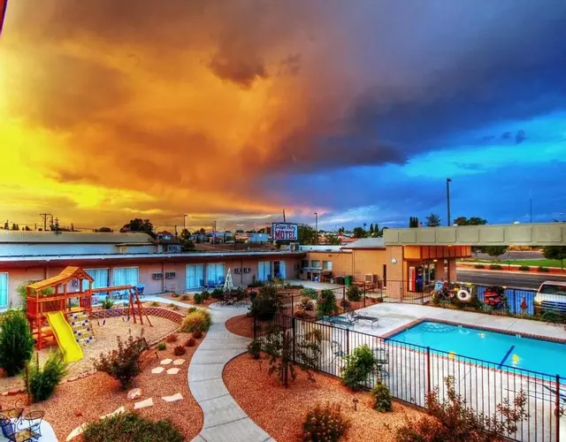 Lake Powell Canyon Inn