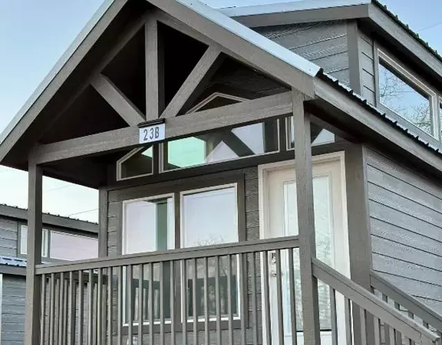 Page Lake Powell Campground - Tiny Homes