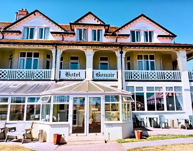 Bonair Hotel