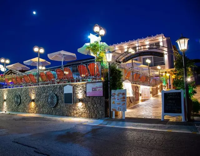 Jasmine Hotel & Apartments