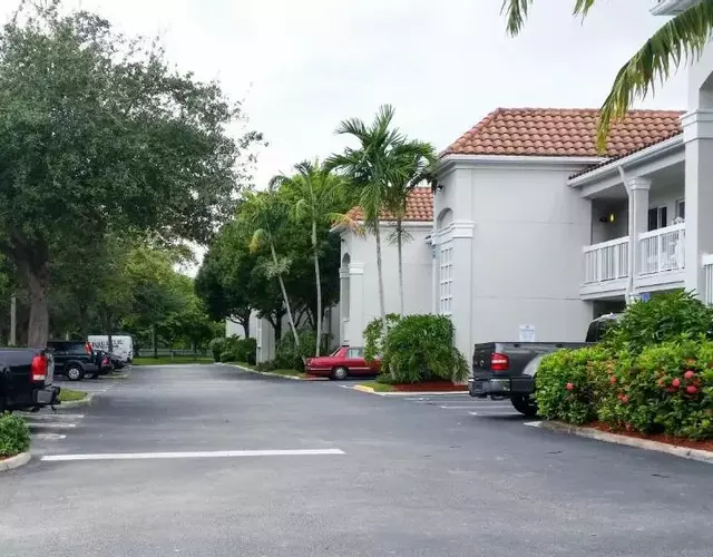 Studio 6-West Palm Beach, FL