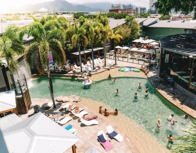 Gilligan's Hotel & Resort Cairns