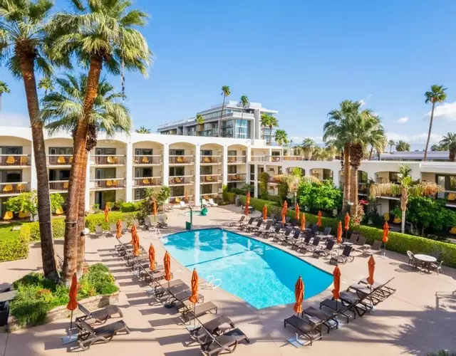 Palm Mountain Resort & Spa