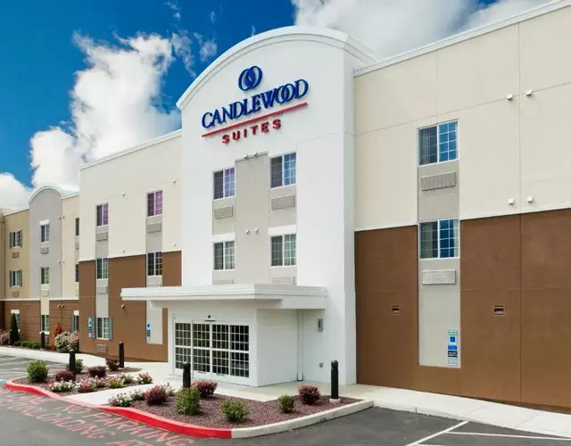 Candlewood Suites Harrisburg I-81 Hershey Area by IHG