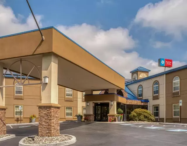 SureStay Plus Hotel by Best Western Elizabethtown Hershey