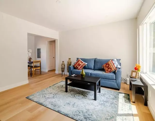 1 Palo Alto - Fully Furnished, AC, Private, Parking & Laundry