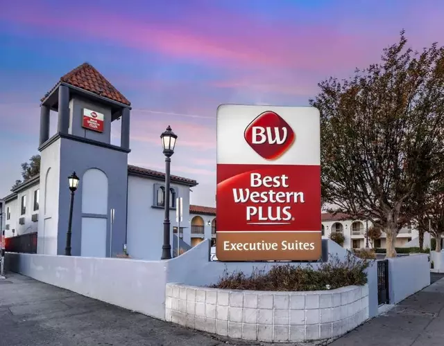 Best Western Plus Executive Suites