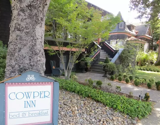 Cowper Inn