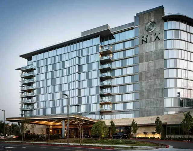 Hotel Nia, Autograph Collection