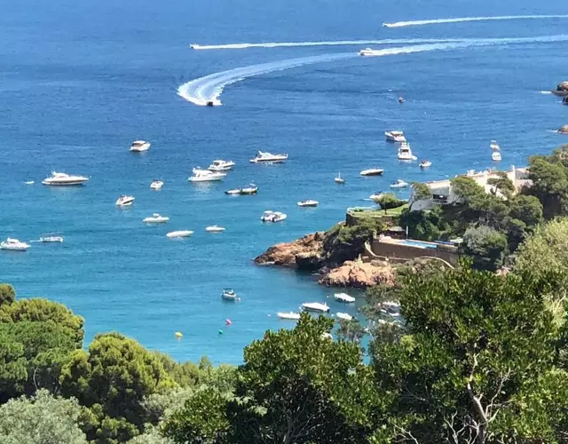 Villa Sa Riera Begur vue mer panoramique et plage à pieds