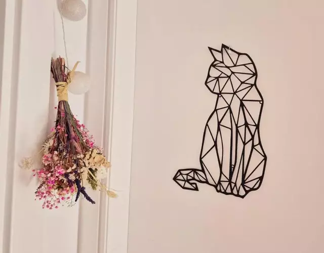 Quiet basic room in hosts house ideal for bikes and walking the camino