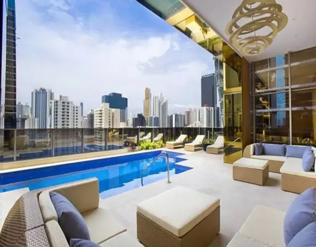 Global Hotel Panama