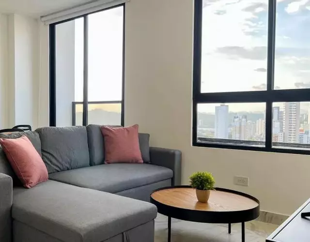 Apartment with city views in Financial District