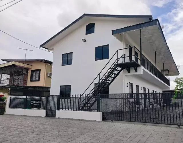 KRONOS APARTMENTS
