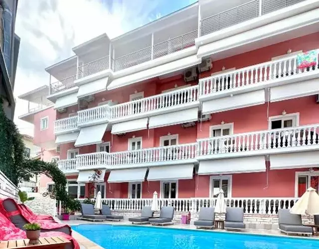 Villa Antonis