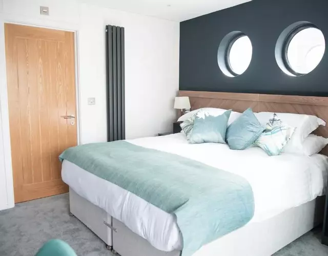 Rooms at Penarth Marina