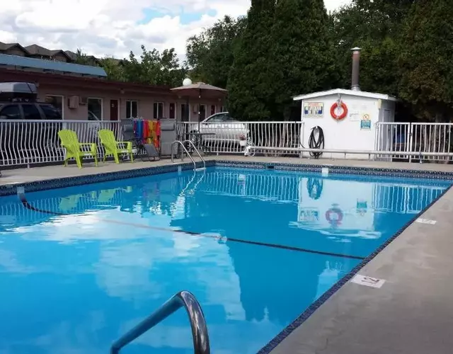 Swiss Sunset Inn