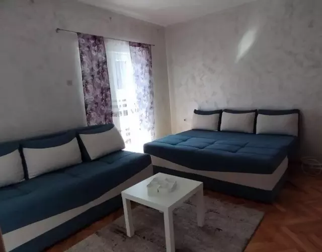 AB Apartmani Risan