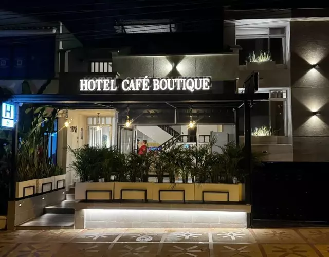 HOTEl CAFE BOUTIQUE
