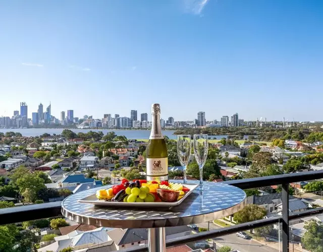 Metro Hotel Perth