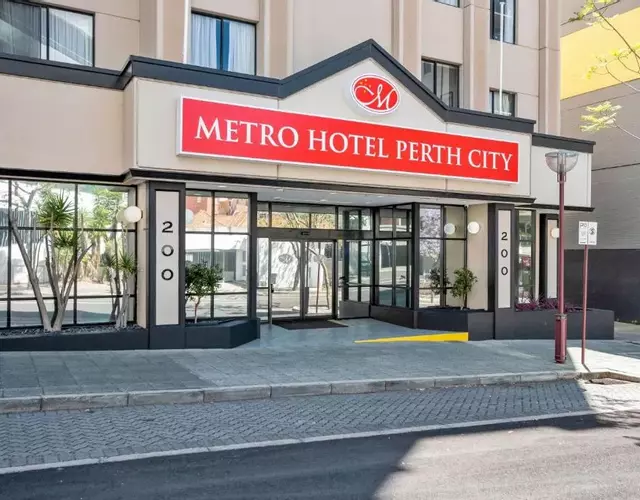 Metro Hotel Perth City