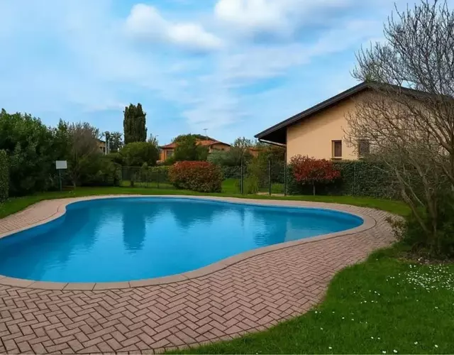 Casa Bacher Pool&GardenPrivate&2,5kilometri to Peschiera del Garda center