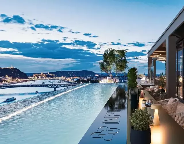 INFINITY Budapest Hotel