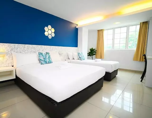 Swing & Pillows - PJ SS2