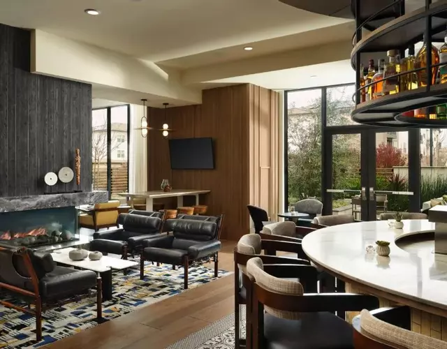 Hotel Centro Sonoma Wine Country, Tapestry Collection Hilton