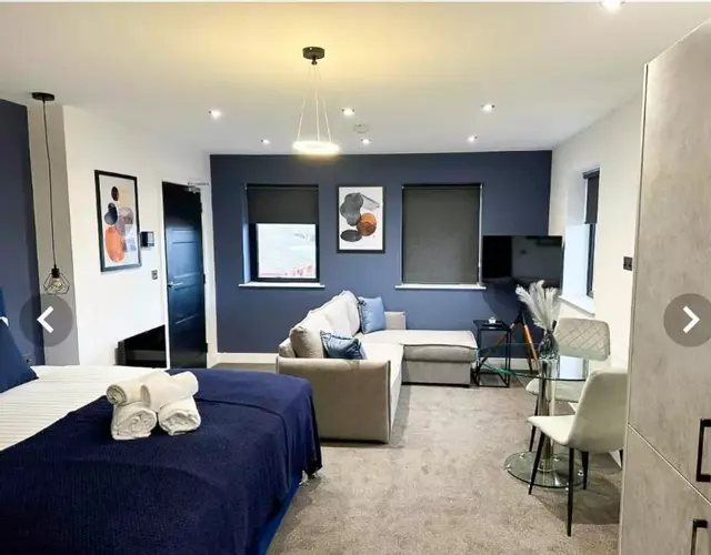 The Aurelia Apartments XI - King Studio Apartment - FREE Parking