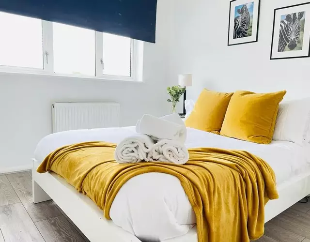 Sleeps 5, tranquil retreat near Peterborough town