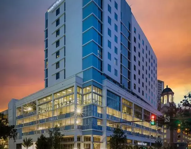 Hyatt Place St. Petersburg/Downtown