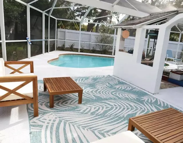 Wave Cave - Beach, Heated Pool, BBQ, Family, Friends, Fun