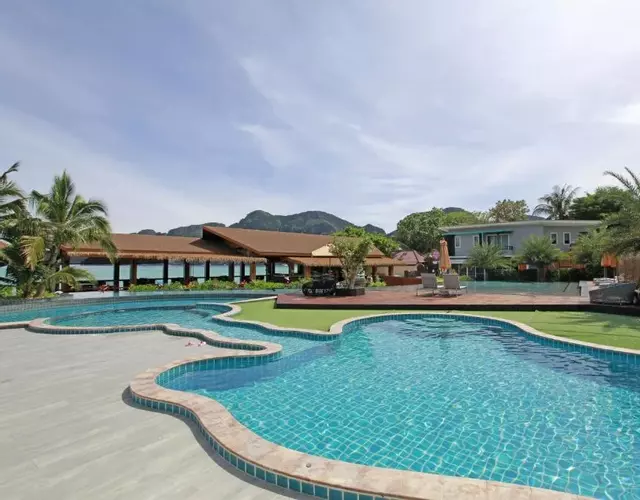 Phi Phi Andaman Beach Resort