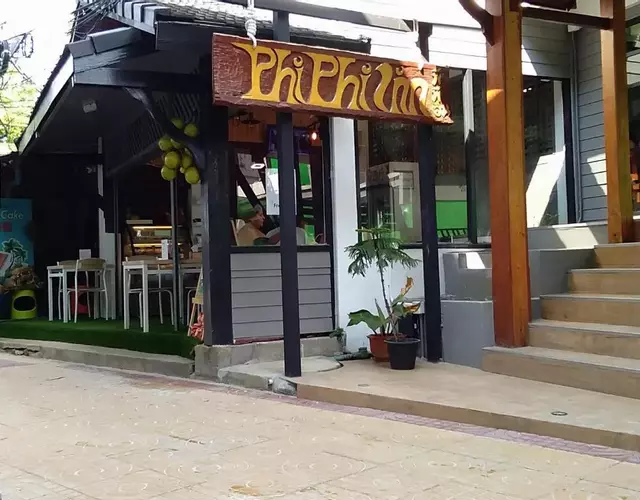 Phi Phi Inn