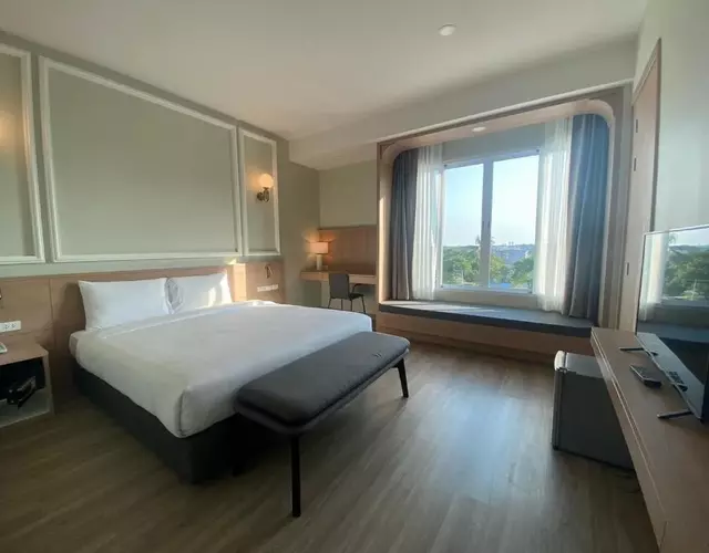 Mayflower Grande Suite Hotel