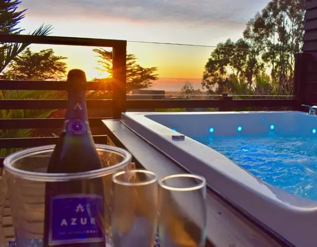 ---- ESCAPADA DE LUJO PARA DOS ---- Casa Boutique Privada - Vistas al Océano - Parrilla y Fogón en Quincho Privado - Insumos desayuno - Tu estadía incluye GRATIS 1 Sesión de Hidromasaje & Cromoterapia bajo las estrellas en Jacuzzi Privado