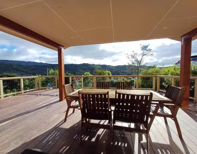 Family friendly 4 bedroom home with outdoor living