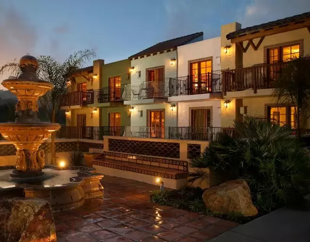 Avila La Fonda Hotel