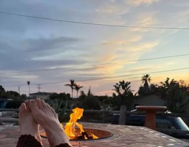 Seaside Garden Escape, A Stroll to the Beach!