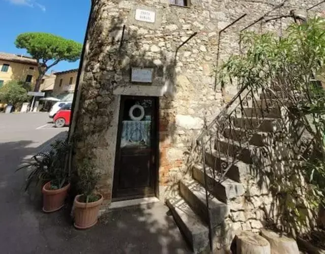 Private 2 bedrooms home in Saturnia centre