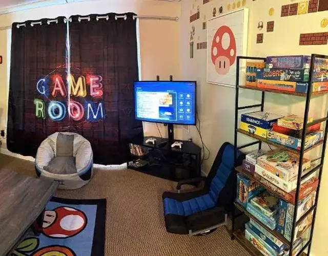 Game Night Suite at Jiminy Peak Ski OnOff Sleeps 4