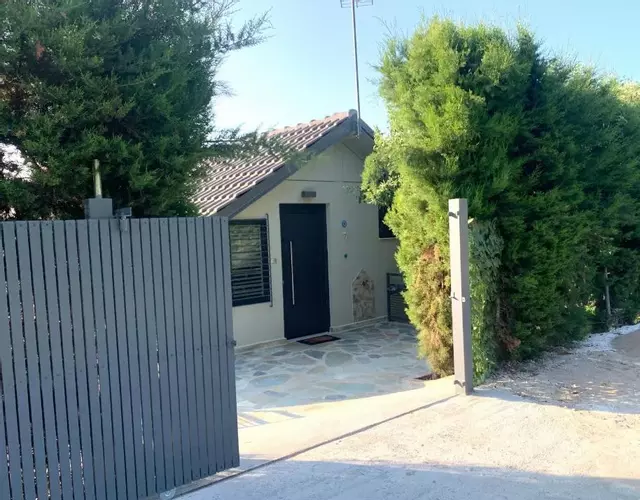 Coastal vista retreat