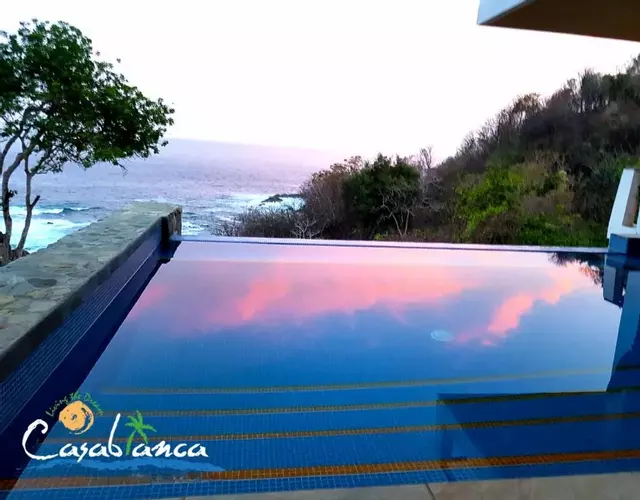 Casablanca Guest House - Adults Only - Starlink Internet!