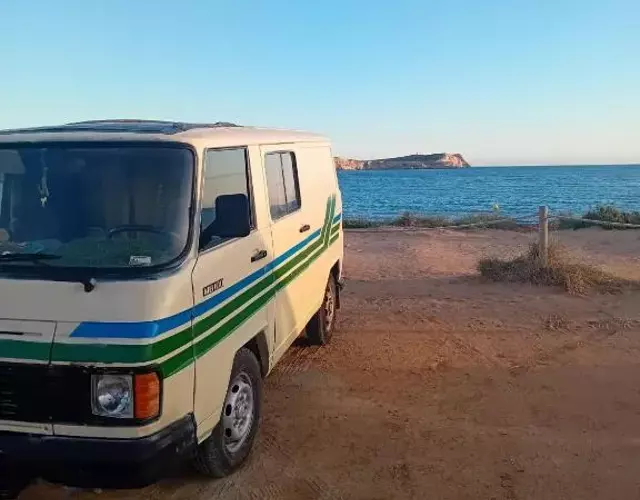 canary van for drive, near to TFS Mercedes MB