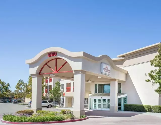 Hawthorn Suites by Wyndham Livermore